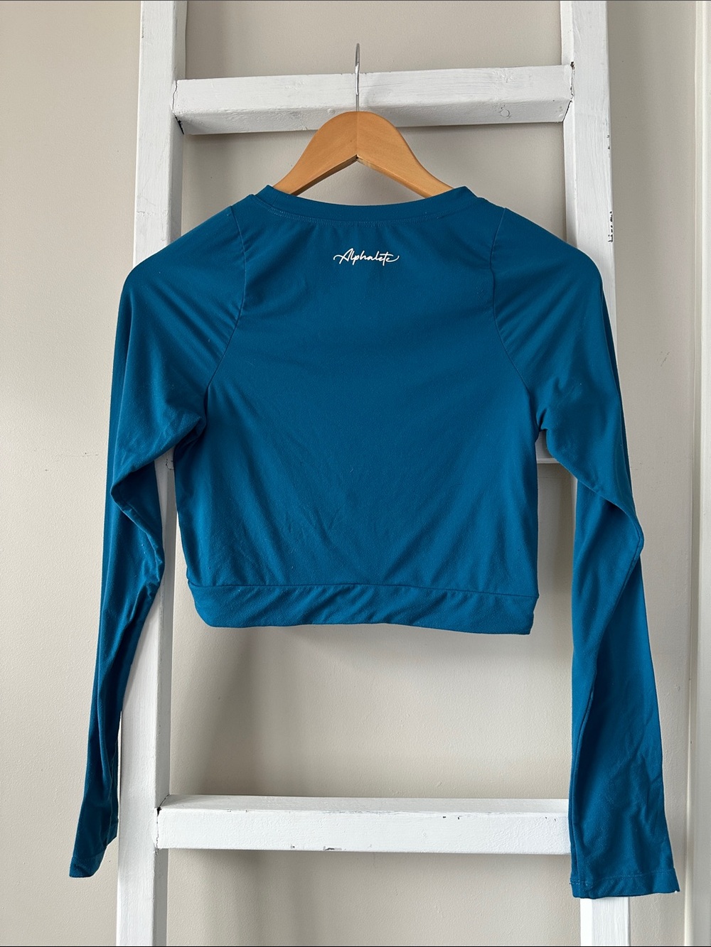 Alphalete Long Sleeve Crop Top